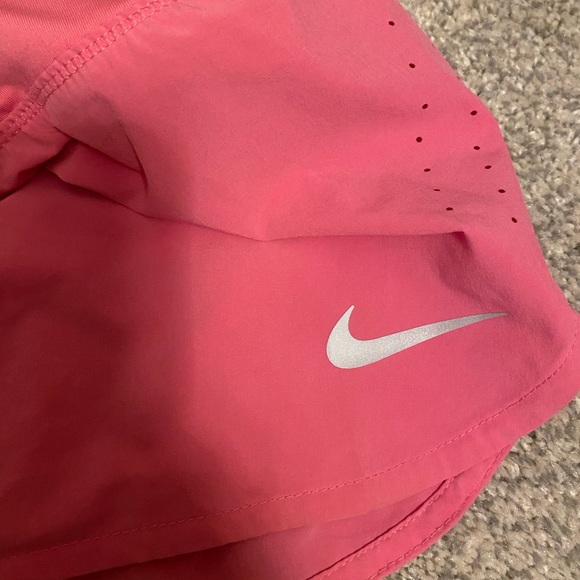 Pink nike dri fit shorts - Picture 3 of 5